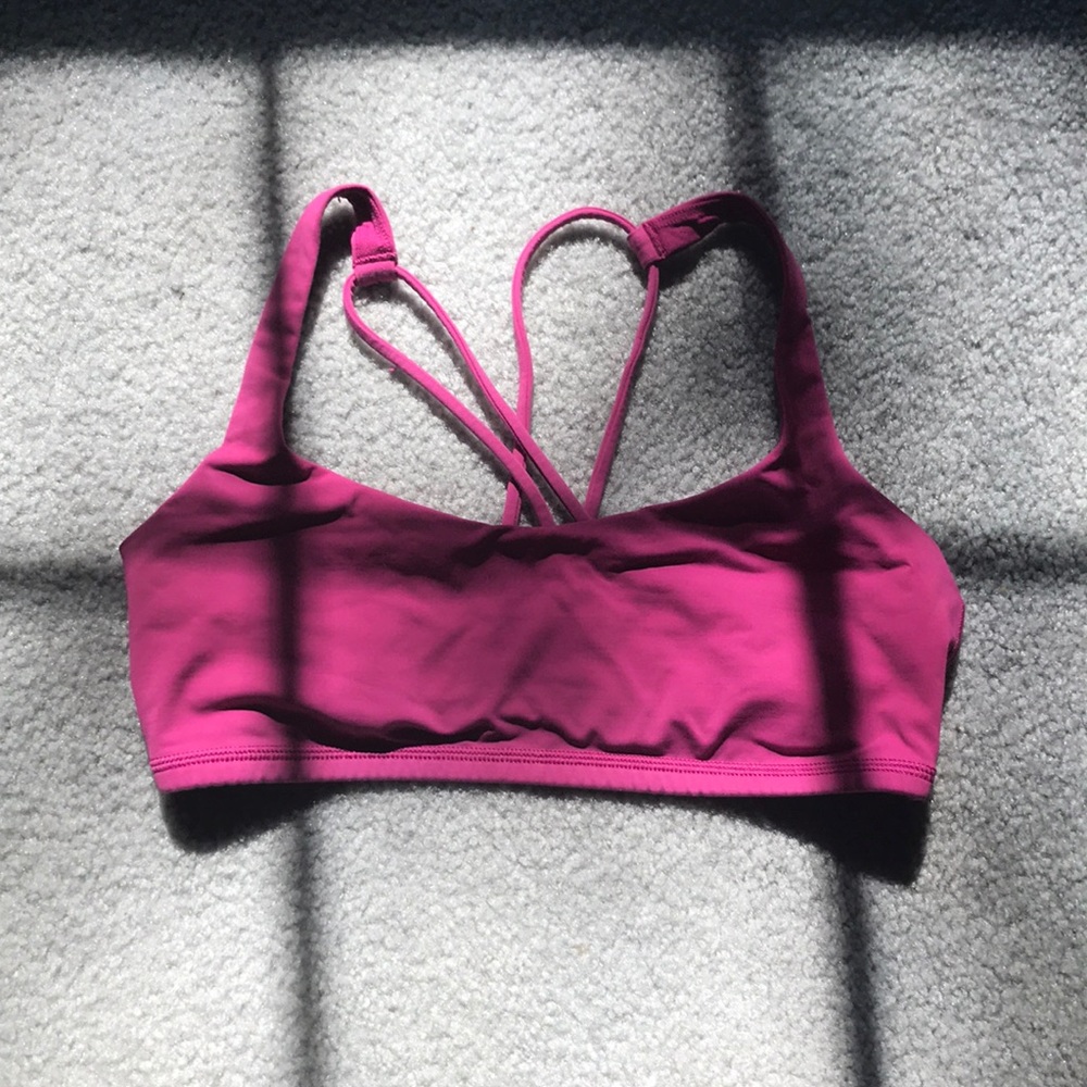 Lululemon sports bra size 8